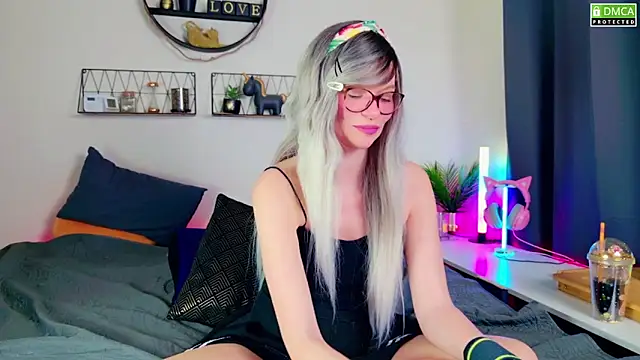 Kittychatte online show from 01.09.25