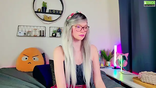 Kittychatte online show from 01.11.25