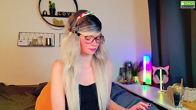 Kittychatte online show from 03.02.25