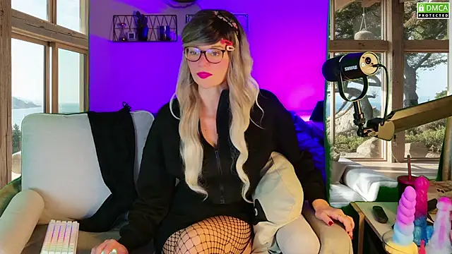 Kittychatte online show from 09.13.25