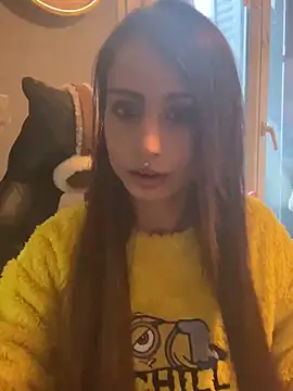 Snapshot of LaPetitechienne1 chatting on 01.30.25 LaPetitechienne1 online show from 01.30.25