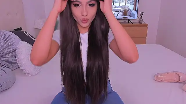 Your Girl69XXX online show from 01.24.25