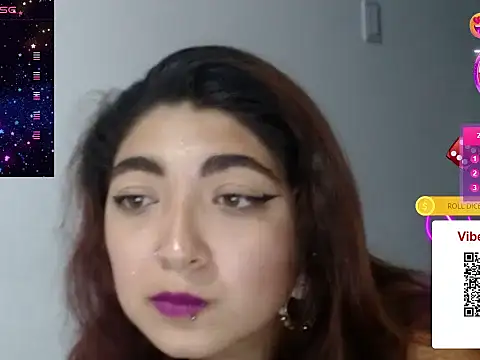 Snapshot of esteni chatting on 12.07.24 esteni online show from 12.07.24