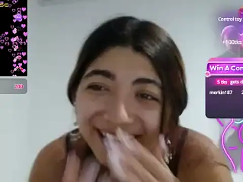 Snapshot of esteni chatting on 01.23.25 esteni online show from 01.23.25