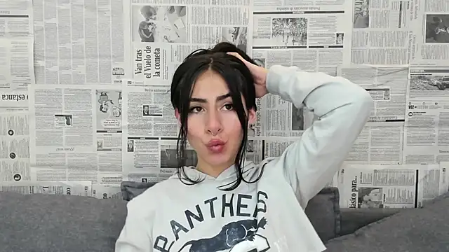 Mhelanny2 online show from 12.07.24