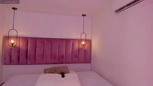 luisah  online show from 02.17.25