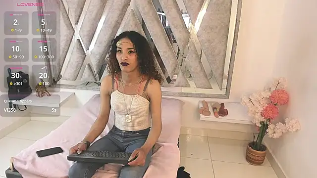 StefanyMiler online show from 12.16.24
