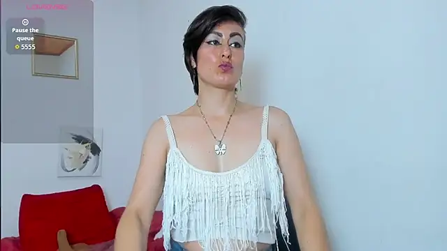 Snapshot of yasmin_goldenst chatting on 11.07.25 yasmin goldenst online show from 11.07.25