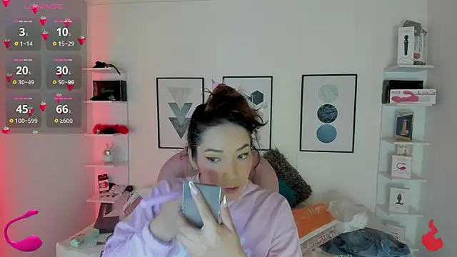 Snapshot of cristal__hot_1 chatting on 01.27.25 cristal hot 1 online show from 01.27.25