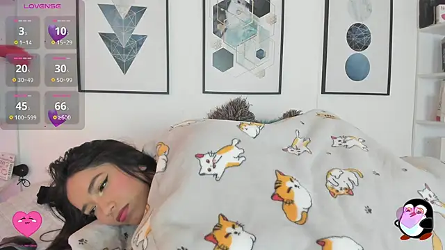 Snapshot of cristal__hot_1 chatting on 02.22.25 cristal hot 1 online show from 02.22.25
