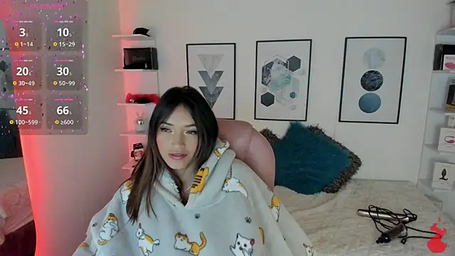 Snapshot of cristal__hot_1 chatting on 03.11.25 cristal hot 1 online show from 03.11.25