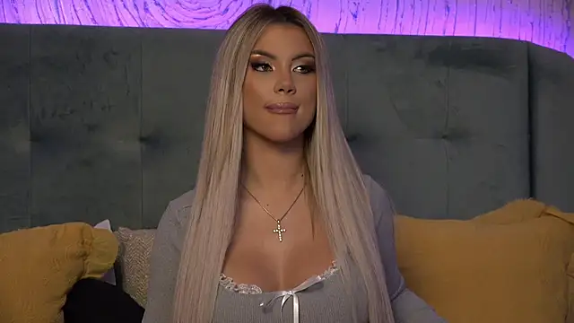 IvyRubens online show from 12.20.24