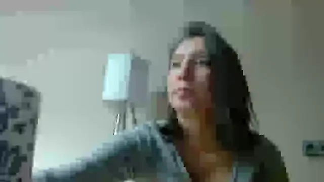 Snapshot of Sophi_Cute chatting on 02.01.25 Sophi Cute online show from 02.01.25