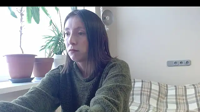Snapshot of Sophi_Cute chatting on 02.19.25 Sophi Cute online show from 02.19.25