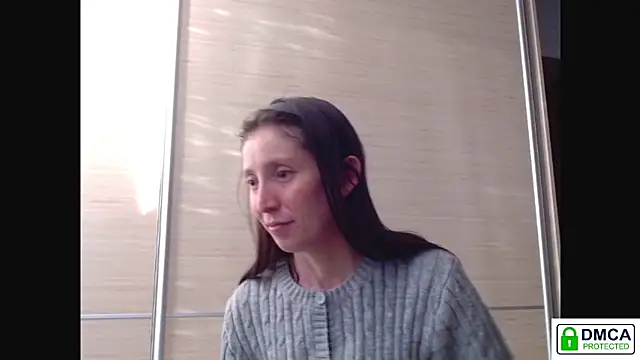 Sophi Cute online show from 04.10.26