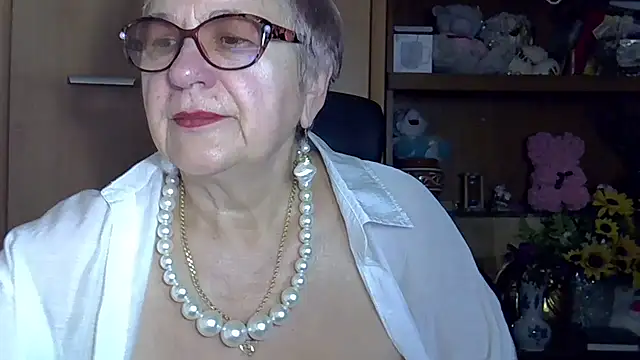 SweetCherry27 online show from 11.28.25