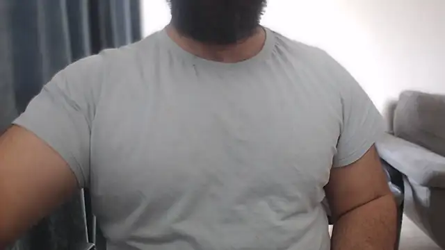 hugemachohandsome online show from 09.28.25