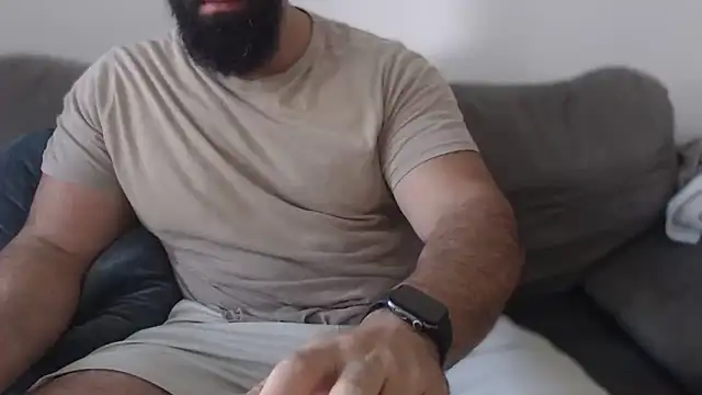 Snapshot of hugemachohandsome chatting on 07.19.26 hugemachohandsome online show from 07.19.26