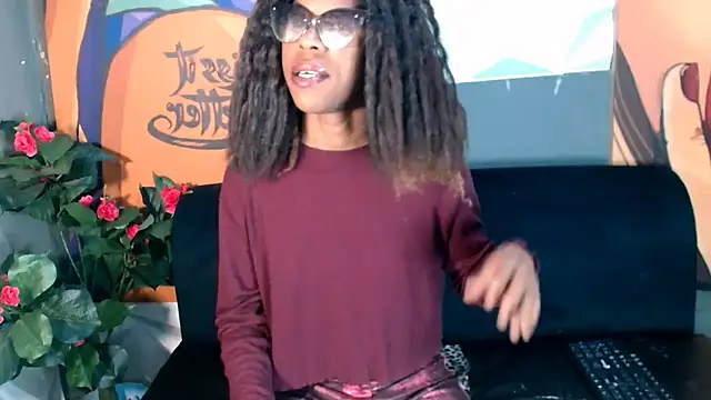 Snapshot of Ebonystormxxx chatting on 11.15.25 Ebonystormxxx online show from 11.15.25