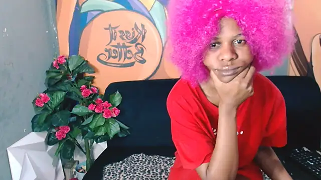 Snapshot of Ebonystormxxx chatting on 12.14.25 Ebonystormxxx online show from 12.14.25