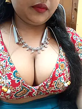 Sophiaboudi online show from 09.23.25