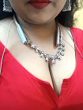 Sophiaboudi online show from 09.25.25