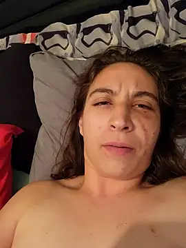 Darling Sunstorm online show from 12.22.25