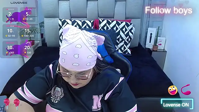 evelin zaens online show from 01.08.26