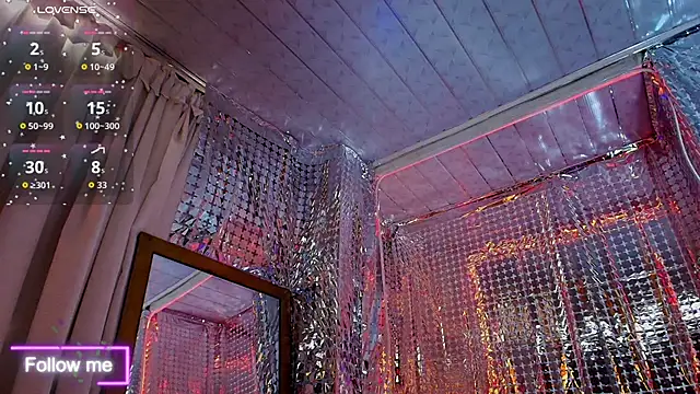 LatexDevil Blondie online show from 11.27.25