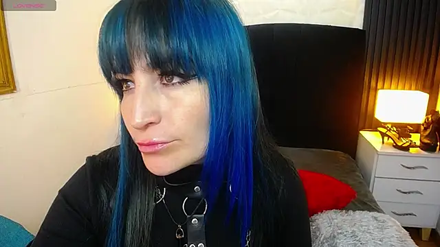 alicia moom online show from 12.10.24