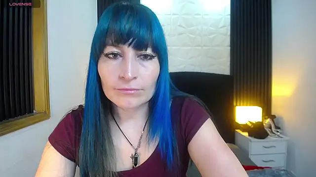 alicia moom online show from 12.17.24
