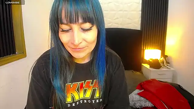 alicia moom online show from 12.19.24