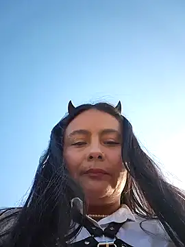 bellapaty online show from 10.14.25