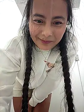 bellapaty online show from 10.31.25