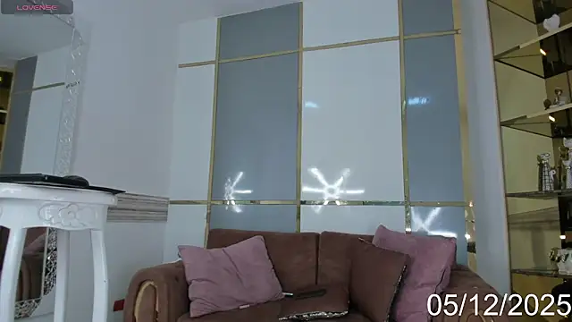 EmmaHills Sex online show from 01.05.25