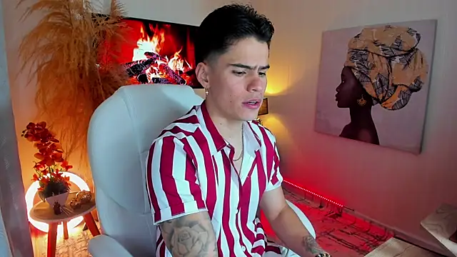 Snapshot of Matias_Murrier chatting on 09.19.25 Matias Murrier online show from 09.19.25