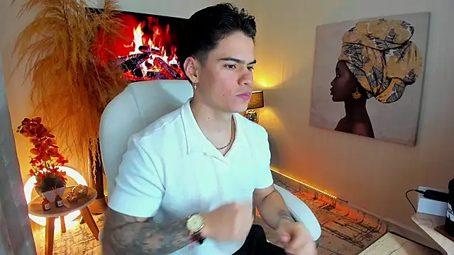 Snapshot of Matias_Murrier chatting on 10.10.25 Matias Murrier online show from 10.10.25