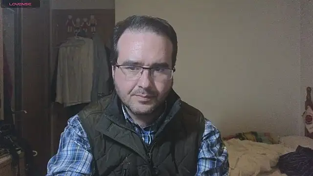 curiosillo83 online show from 02.04.25