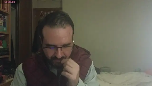 curiosillo83 online show from 03.06.25