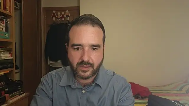 curiosillo83 online show from 10.26.25