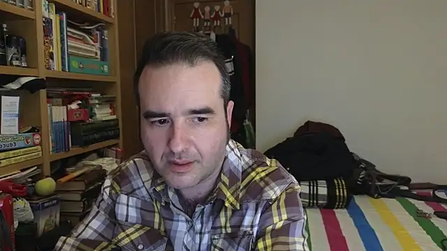 curiosillo83 online show from 04.16.26