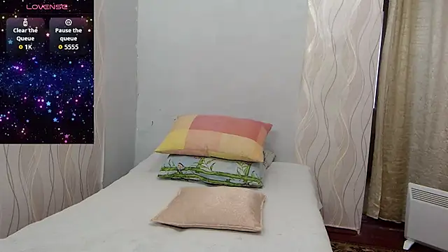 Snapshot of LadyMargaret chatting on 10.30.25 LadyMargaret online show from 10.30.25