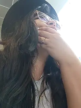 Sakura 0505 online show from 01.25.25