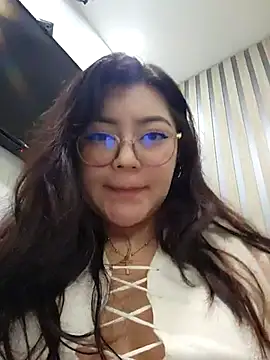 Sakura 0505 online show from 03.04.25