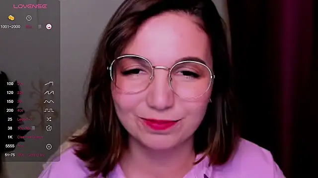 KindHazelHere  online show from 03.21.25