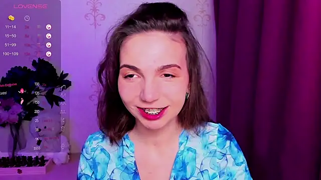 KindHazelHere  online show from 03.03.26