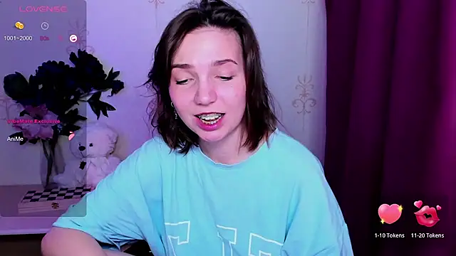 KindHazelHere  online show from 04.04.26