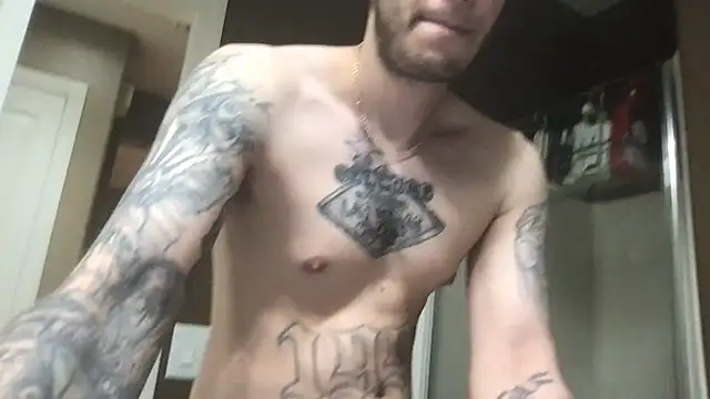 Snapshot of Bwcjoshbanks chatting on 04.26.26 Bwcjoshbanks online show from 04.26.26