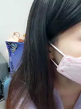 Snapshot of Lu_Nana chatting on 12.04.24 Lu Nana online show from 12.04.24