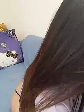 Snapshot of Lu_Nana chatting on 12.17.24 Lu Nana online show from 12.17.24